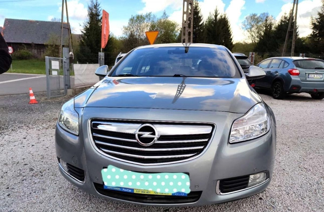 Opel Insignia cena 27900 przebieg: 200000, rok produkcji 2013 z Janikowo małe 497